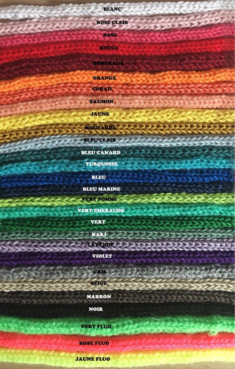 Basket with 3 TASSELS to customize
