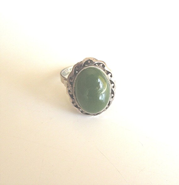 Art Deco Jade Sterling Silver Ring - image 8