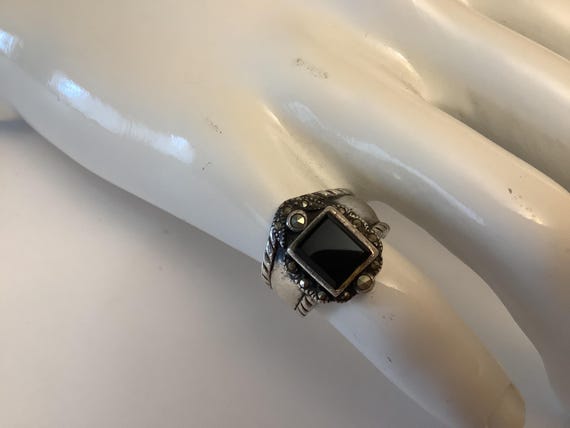 Solid Sterling Silver Ring With Onyx Central Ston… - image 7