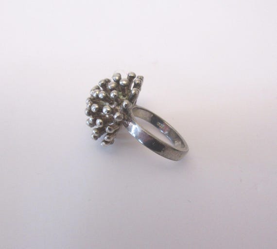 Vintage Solid Sterling Silver Ring, Has Spikes Li… - image 4