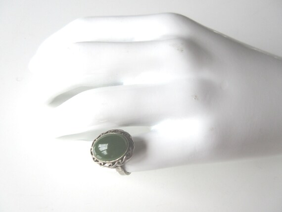 Art Deco Jade Sterling Silver Ring - image 9