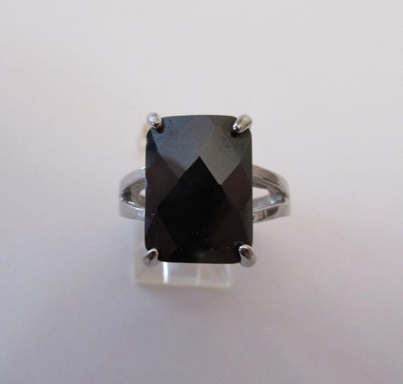 Vintage Solid Sterling Silver Ring With Black Sto… - image 5