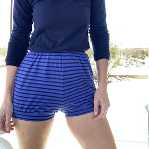 Hemp/Organic Cotton Iyengar Yoga Shorts - (Women&#39;s + Men&#39;s) Pune Style yoga bloomers - Midnight Blue/Navy Stripe