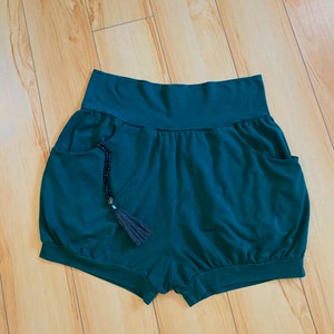 Yoga Pocket Shorts Damen Herren Pune Style Yoga Hose mit Taschen Emerald Dunkelgrün Bild 1
