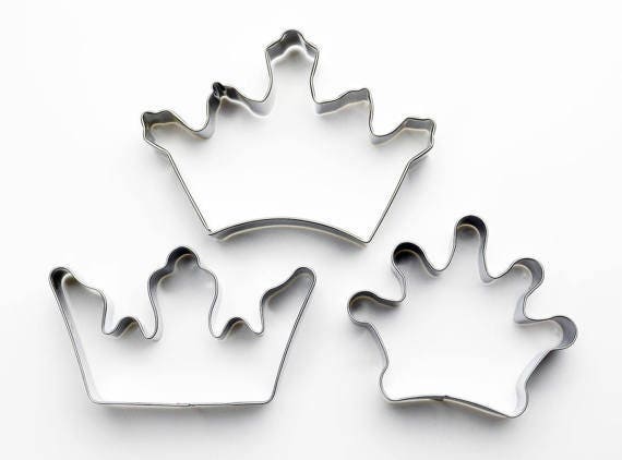 crown biscuit cutter