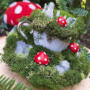 Fairycore Decorative Teacup, Moss Art