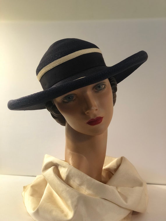 1940s Navy And Off White Straw Picture Hat