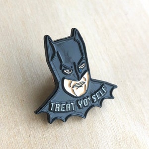 Treat Yo&#39;Self Enamel Pin | Parks and Rec