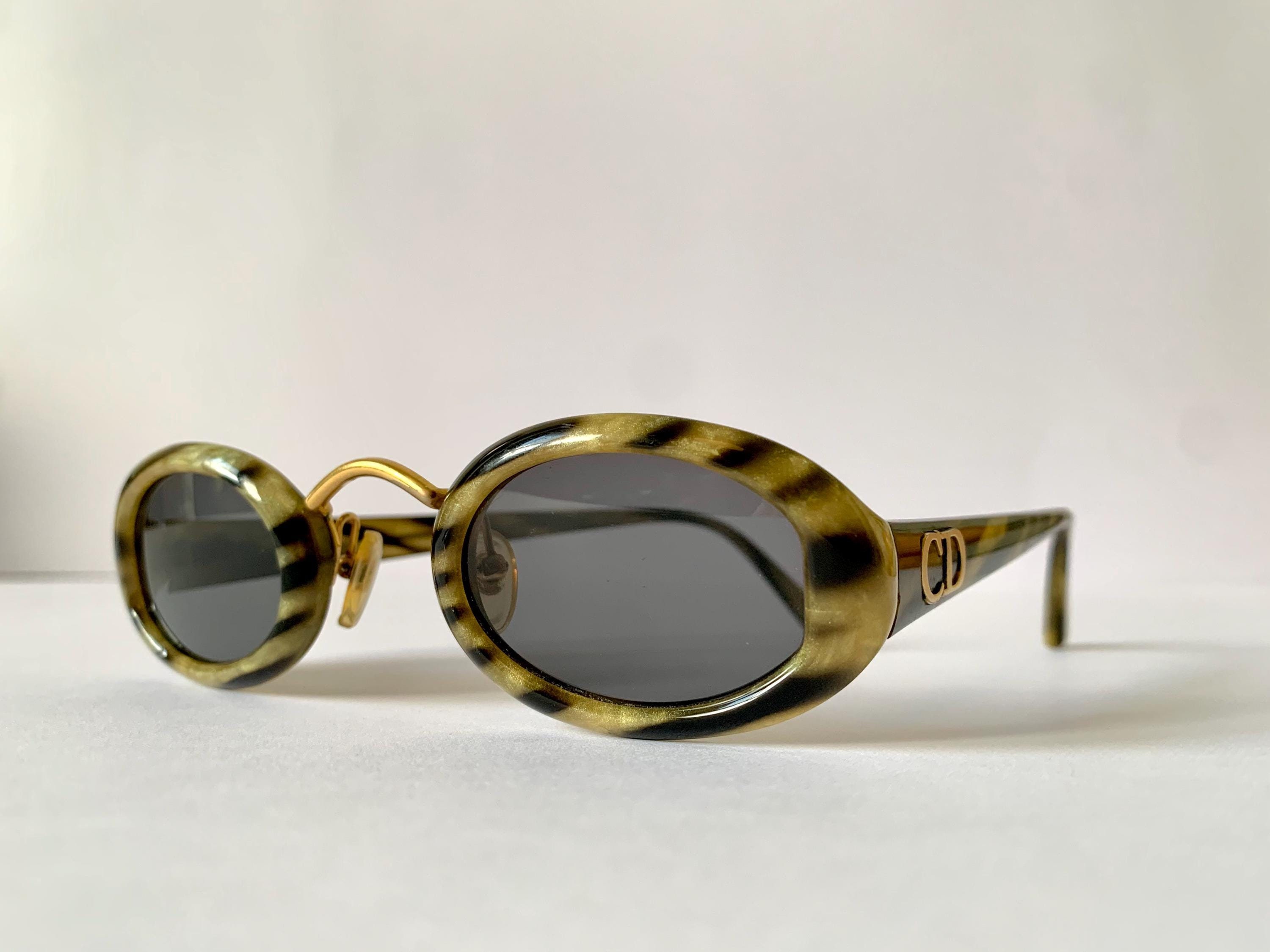 Christian Dior Vintage Sunglasses 2956 Oval Green 90s Frames