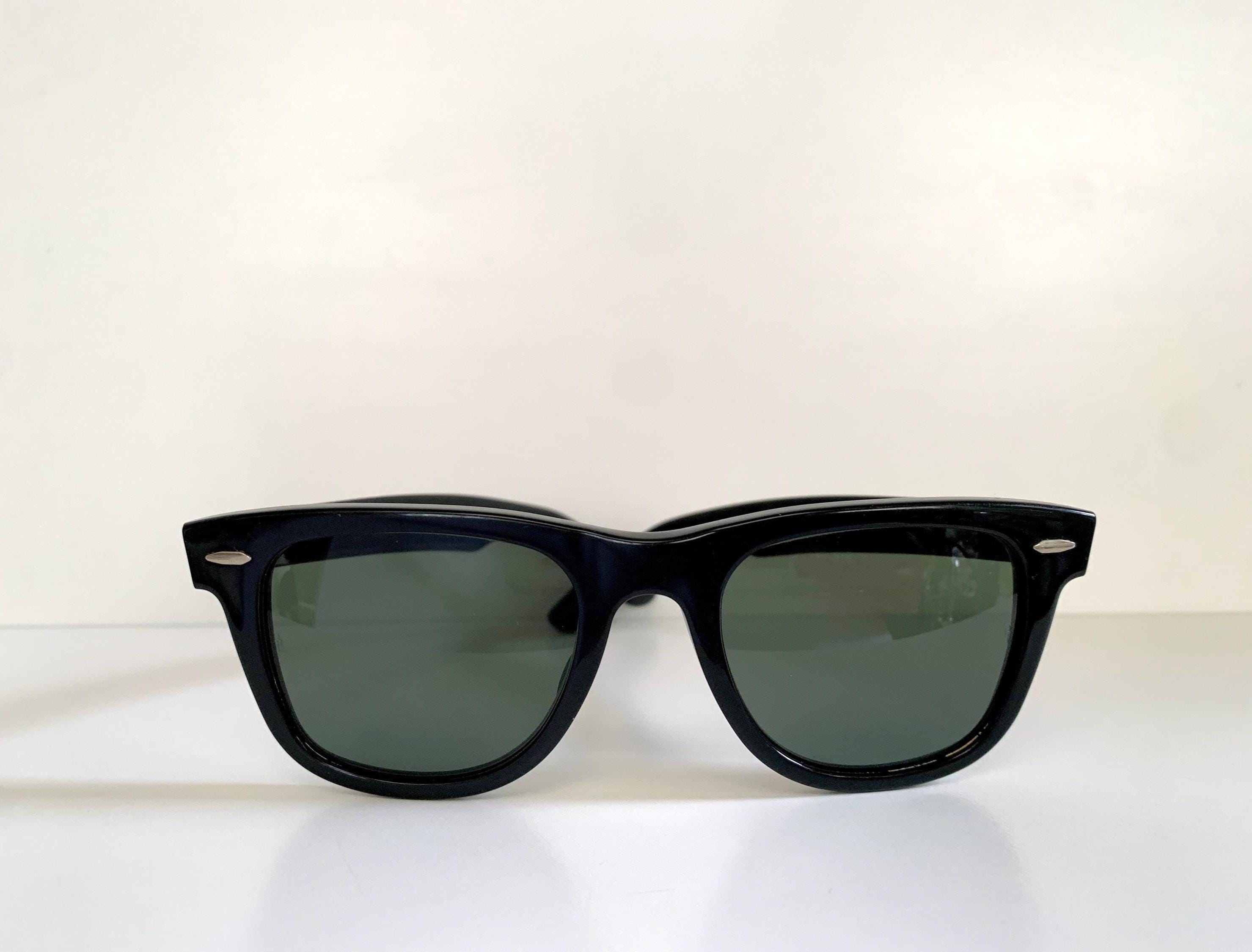 セール!　B&L Ray-Ban \"Wayfarer Ⅰ” usa Vintage B&L Ray Ban USA Wayfarer 5024 50mm mock / tortoise frame