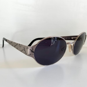 Yves Saint Laurent vintage sunglasses - 6054 logos