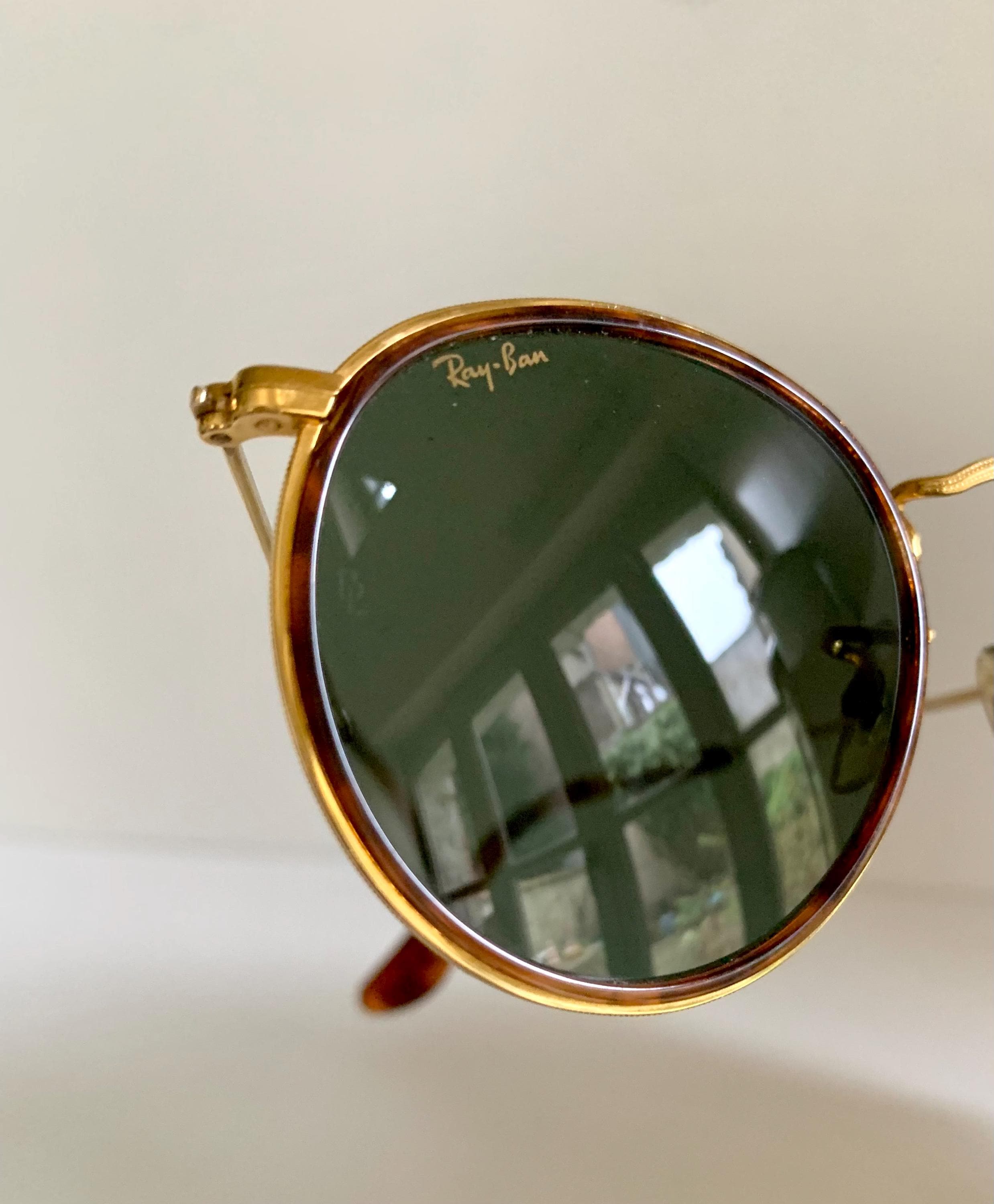 Ray Ban B&L USA - Round Metals W1674 80s Vintage Sunglasses