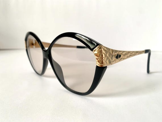 Christian Dior Photochromic Vintage Sunglasses - 2319  display picture 1