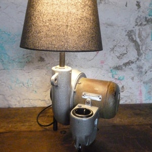 LAMPA WZORNICTWA PRZEMYSŁOWEGO - Dmuchawa gorącego powietrza -