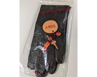 Aris Vintage Women Brown Leather Gloves Antron Nylon Lined Size 7.5 NWOT 2A 1342
