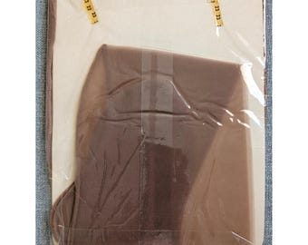 Vintage 15 Denier All Nylon Stretch Stockings Medium Beige Size B RN 13905 NOS