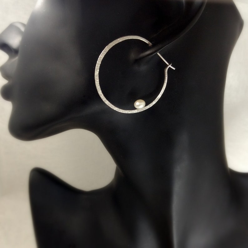 LaLune big Silver Hoops with pearl, 3 finishes: black, rhodium plating or 18 karat gold plating image 7