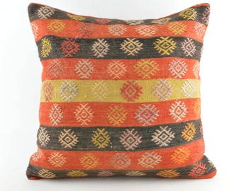 Kilim Pillow,Primitive Pillow,Sofa Seat Brown,Shabby Chic Cushion Cushion Cover,Case,bohemian pillow case, Knitted Throw,Floral Throw