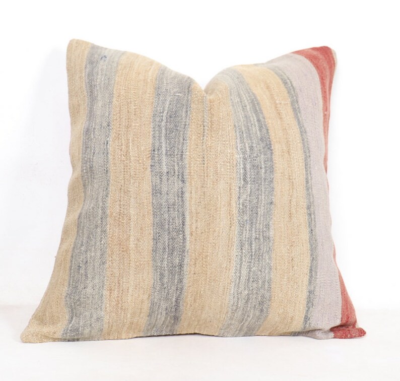 60x60 Pillow 24x24 inc Knitted Throw Primitive Pillow floral throw Sofa Seat Brown Cushion Cover Kilim Pillow Shabby Chic Cushion