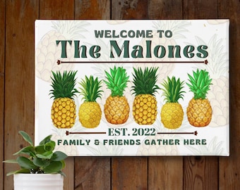 Letrero familiar personalizado con apellido de piña, impresión artística de frutas tropicales, arte mural decorativo de playa, letrero de bienvenida personalizado para puerta de casa de campo.