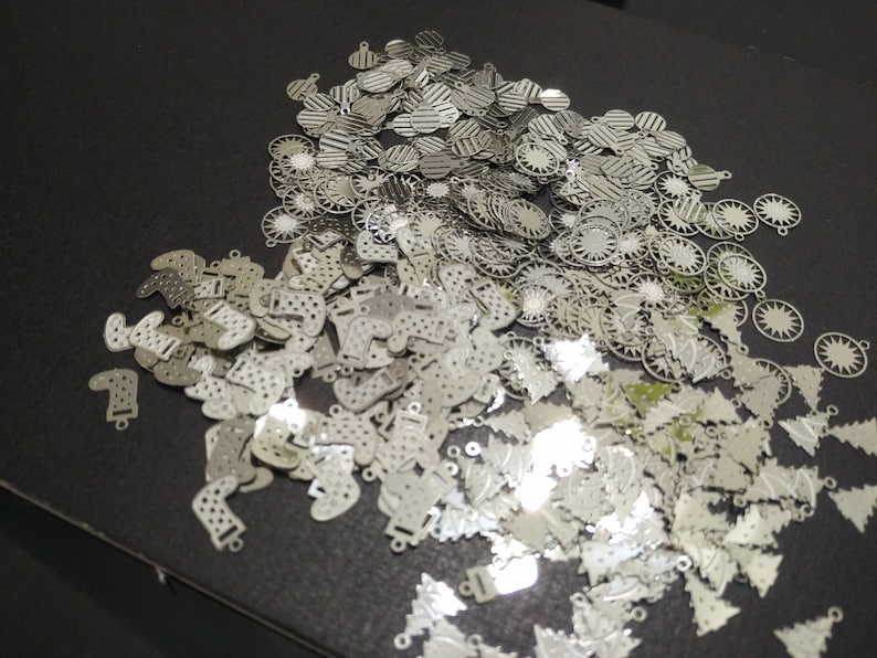 bulk 200pcs Small Plated Christmas series Gear,Tiny Plated Christmas Series Gear,christmas tree Metal Sticker,Nail Art Deco,nail art,resin