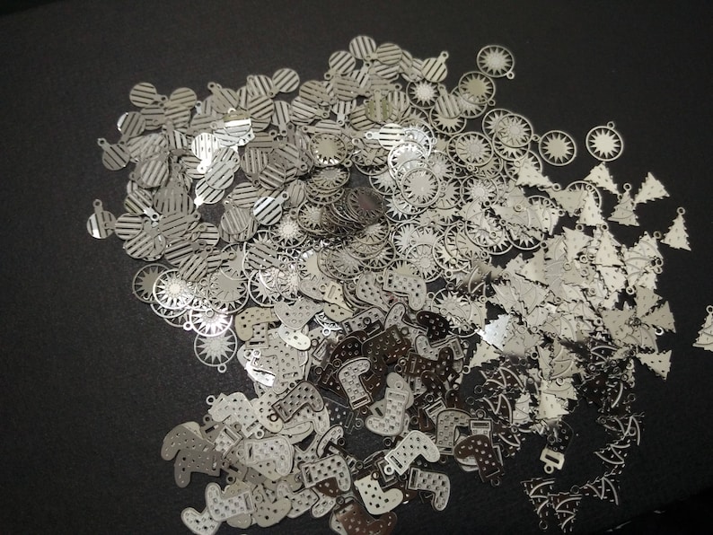 bulk 200pcs Small Plated Christmas series Gear,Tiny Plated Christmas Series Gear,christmas tree Metal Sticker,Nail Art Deco,nail art,resin