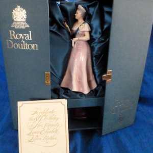 Royal Doulton 2882 H.M. Queen Elizabeth The Queen Mother 80th Birthday Celebration Aug 4, 1980 Plinth Boxed Cert of Auth Limited Ed 757/1500