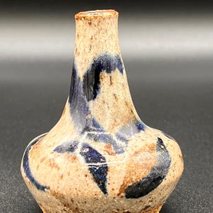 Hand Crafted Art Pottery 3 1/2 inch Glazed Bud Vase Signed