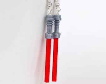 Par de pendientes hechos a mano con sable de luz de Anakin Skywalker y Darth Vader de Star Wars, joyería de La Guerra de los Clones, La Venganza de los Sith