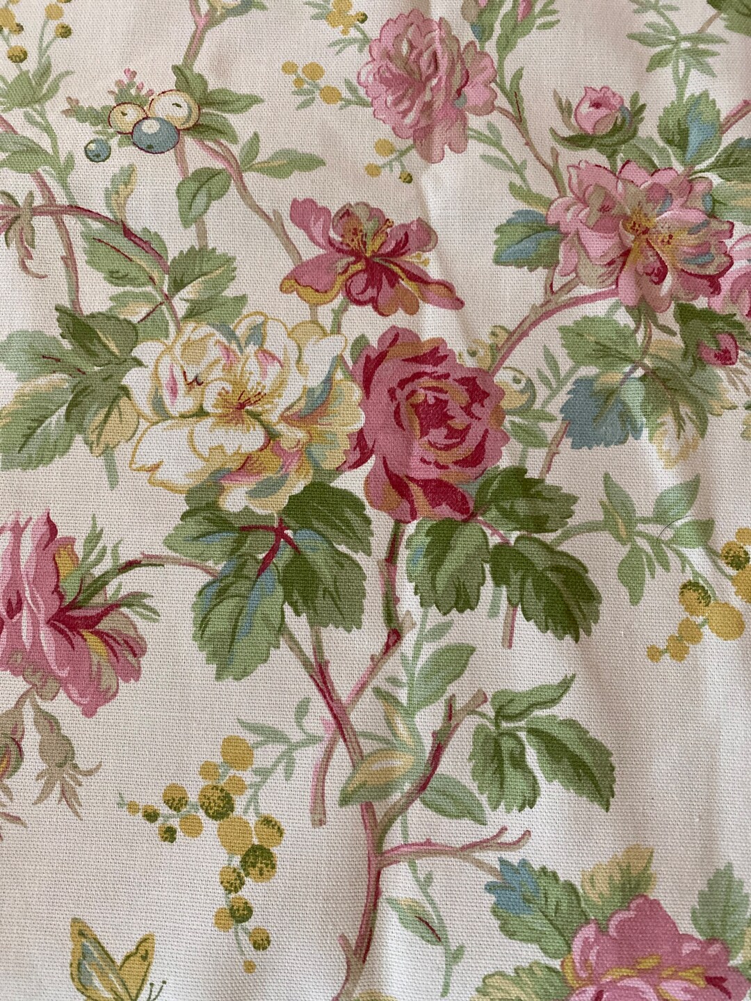 Vintage Designer Fabric Remnant by Fifth Avenue Designs Pattern