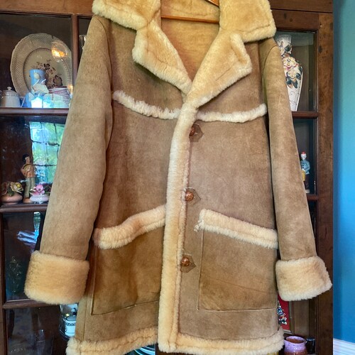 Vintage Shearling Sheepskin Winter Coat 