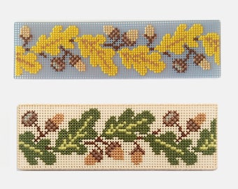 Oak Leaves and Acorns Cross Stitch Bookmark PDF, Border Pattern with 2 Color Schemes