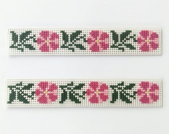 Petunias Cross Stitch Bookmark PDF, Pink Flowers Border Digital Pattern