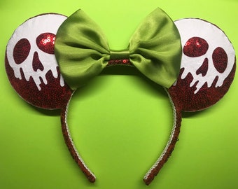 Glow In The Dark Poison Apple Mickey Ears/snow white