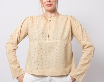 Vintage Broderie Anglaise Eyelet Blouse Beige Cotton Peasant Top Boho Peasant Blouse Cutwork Medium Size Gift