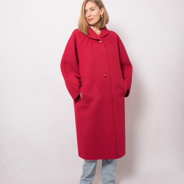 Vintage GERARDI Felted Coat Long Red Wool Coat Oversized Wool Coat Plated front Medium Size Made in Italy Gift For Girlfriend
