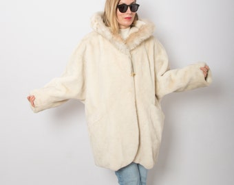 Vintage Faux Fur Winter Coat White Faux Fur Coat Oversize Faux Fur Hooded Coat Fluffy Coat Teddy Coat will fit M, L Size