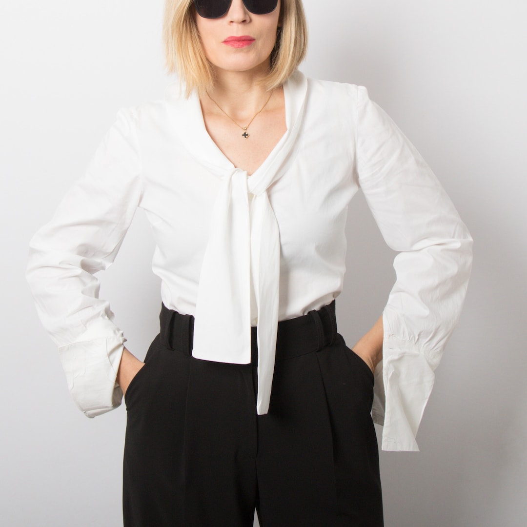 BUTTON DOWN BLOUSE WITH NECKTIE WILD FIRE