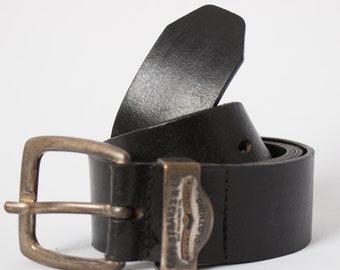 LEVI STRAUSS & Co LEVIS Belt Black Leather Belt with Metallic Buckle W 34