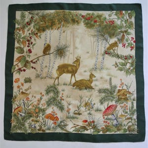RESERVIERT Vintage GUCCI Pure Silk Großer Schal Wald Thema