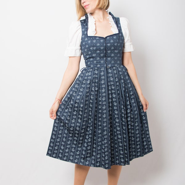 Robe midi fleurie bleu des Alpes Trachten Robe bavaroise Robe Sarafan Dirndl Robe Oktoberfest Le costume Sound of Music peut convenir à une taille XS, S