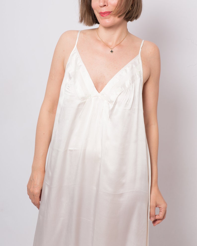 Vintage Peignoir Set Nightgown Robe Set Long Silk White Dressing Gown Silk Slip Dress Gift for Bride Large Size image 4