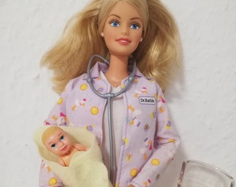 Happy Family Neighborhood Barbie Doctor Doctor Pediatrician Baby