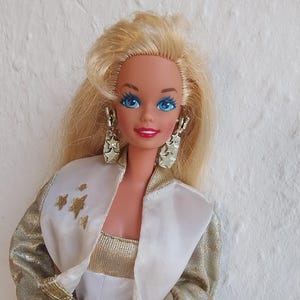 Hollywood Hair Barbie 90s Mattel Vintage