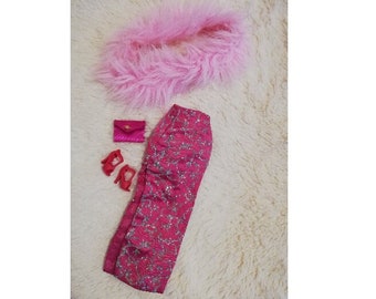 Barbie Fashion Avenue Rock 27587 Film Festival Pink Rose Silver Glitter with matching accessories Mattel 2000 Vintage No. 65