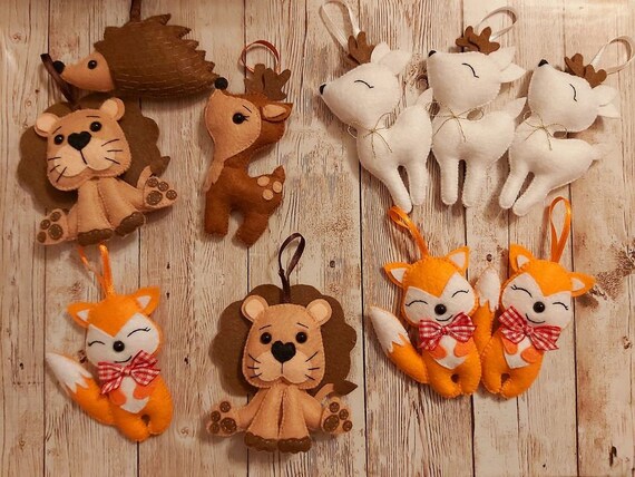 Felt pendant deals