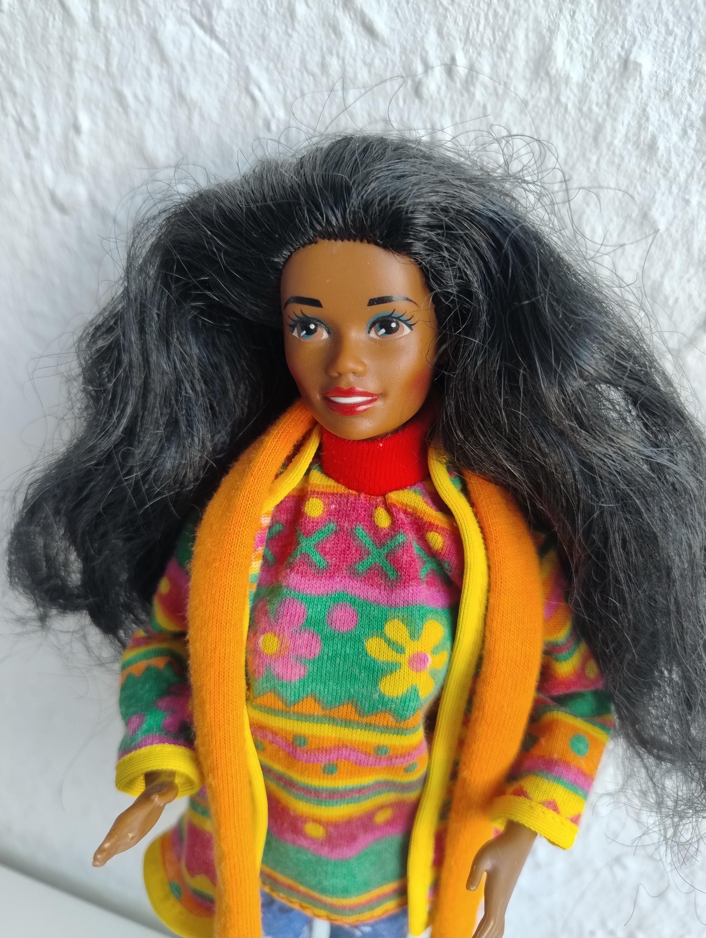 United Colors of BENETTON Barbie Christie Shopping 90s Mattel