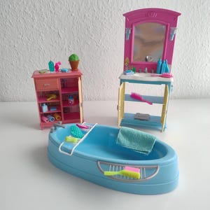 Barbie Decor Collection Bathroom Playset Bathroom Furniture Playset Bathtub Vanity / Washbasin Chest of Drawers Mattel Vintage