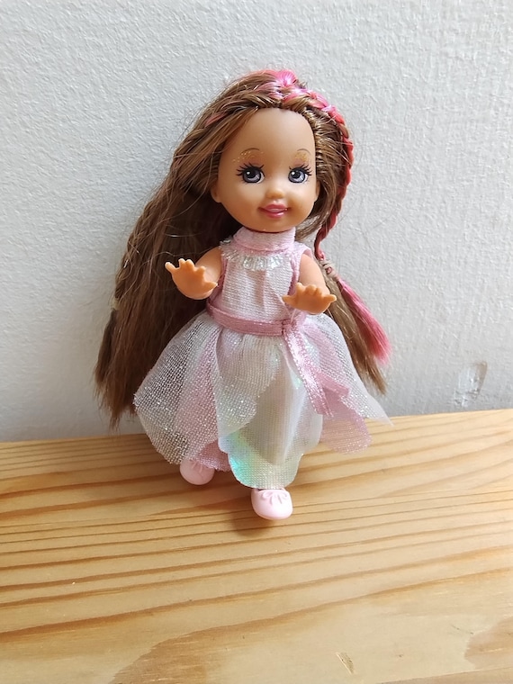 Barbie shelly kelly shop