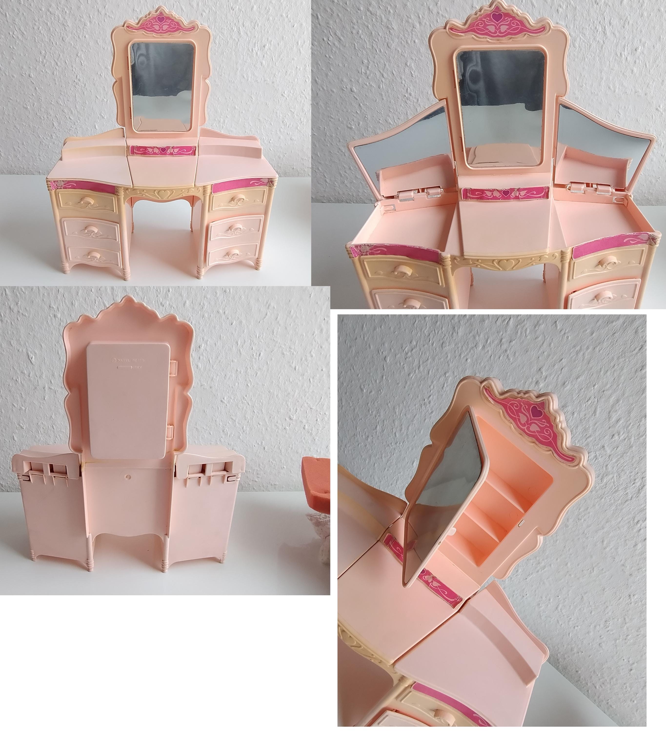 Barbie Dream Glow Bed 1985 | Found at a thrift shop for just Barbie Dream Glow Bed 1985 | Found at a thrift shop for just